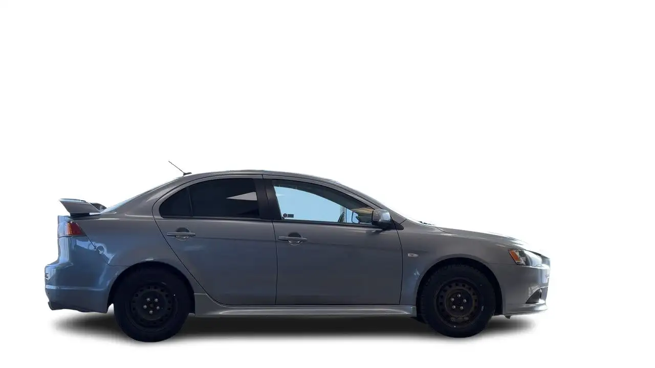 Mitsubishi Lancer photo Mitsubishi Lancer