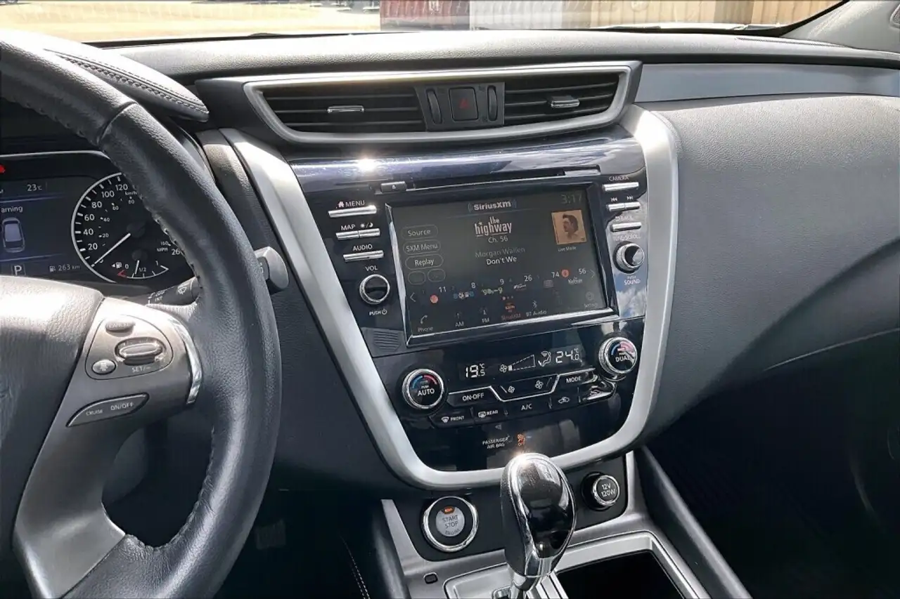 Nissan Murano photo Nissan Murano