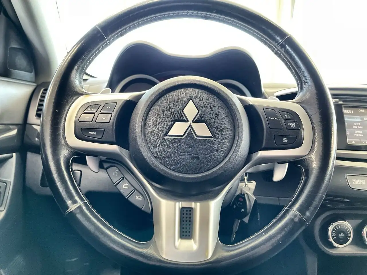 Mitsubishi Lancer photo Mitsubishi Lancer