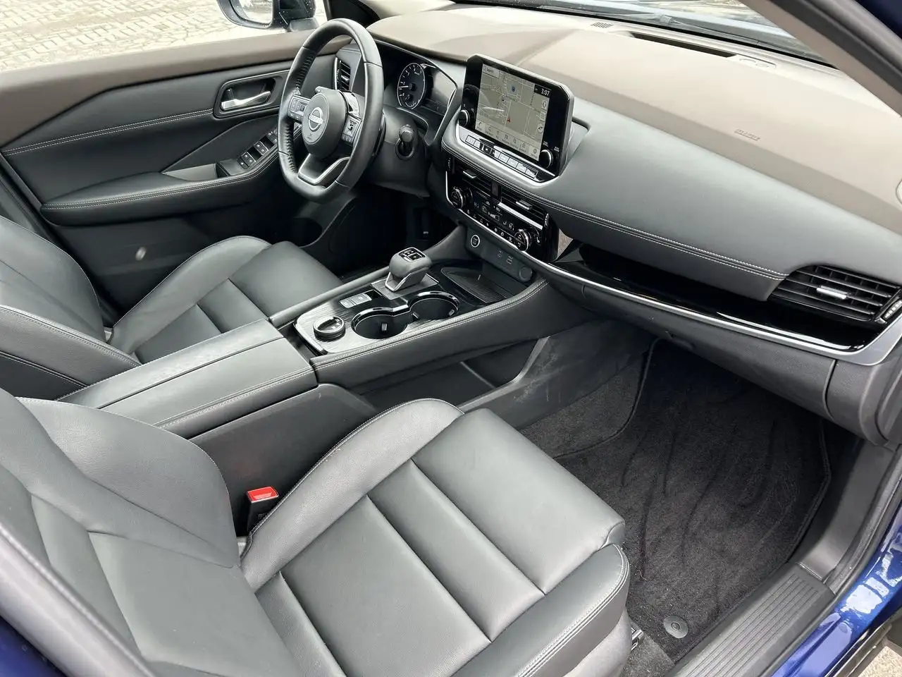 Nissan Rogue photo Nissan Rogue