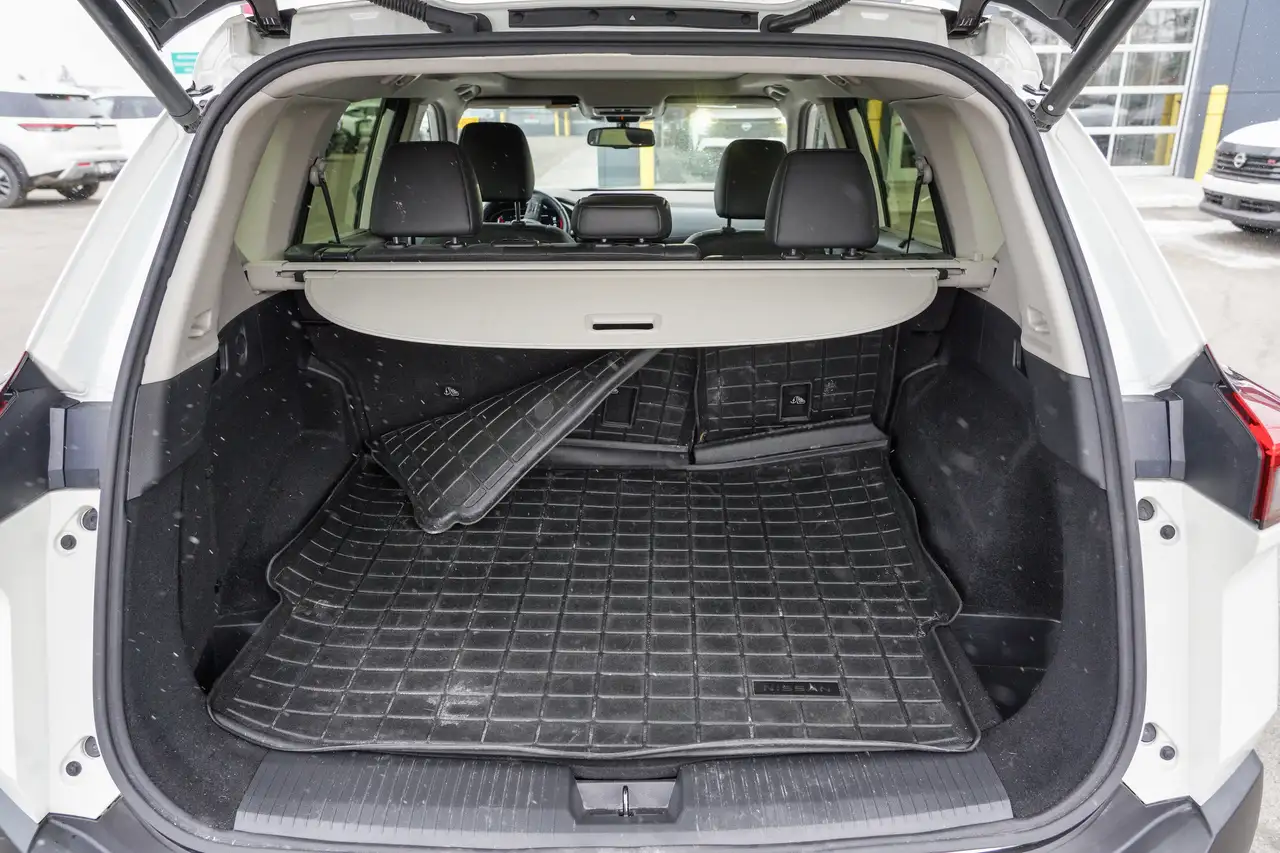 Nissan Rogue fotografie Nissan Rogue
