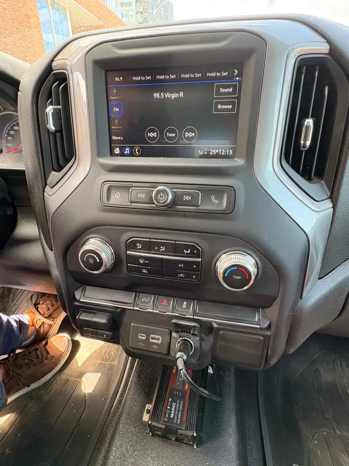 GMC Sierra 2500HD снимка GMC Sierra 2500HD