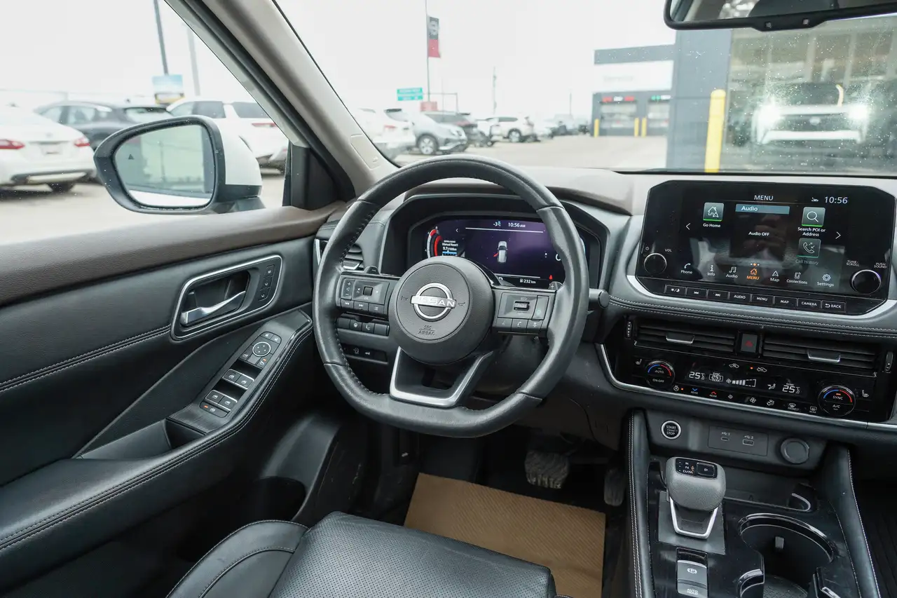 Nissan Rogue fotografie Nissan Rogue