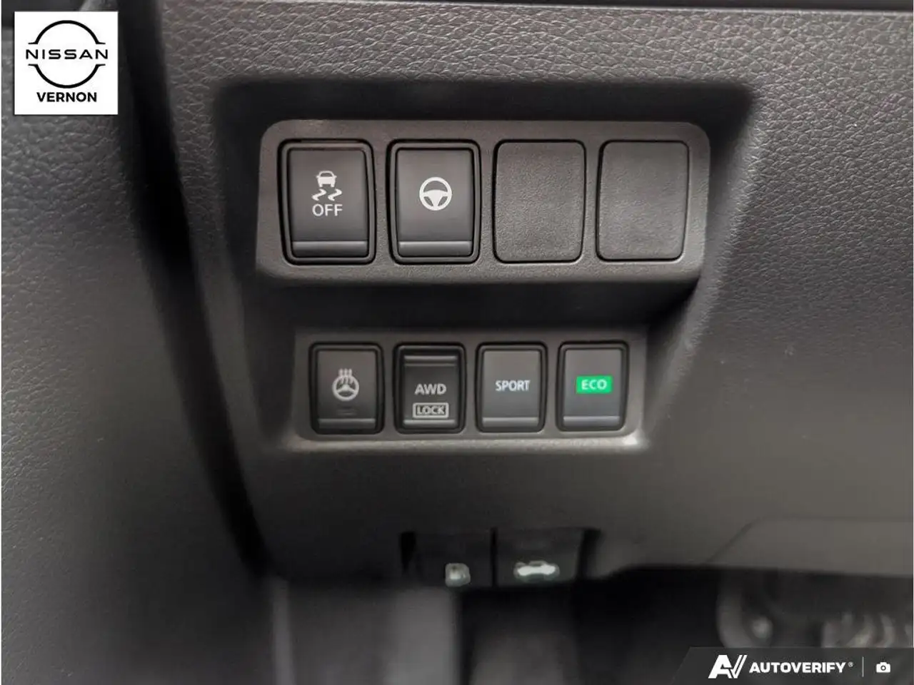 Nissan Qashqai снимка Nissan Qashqai