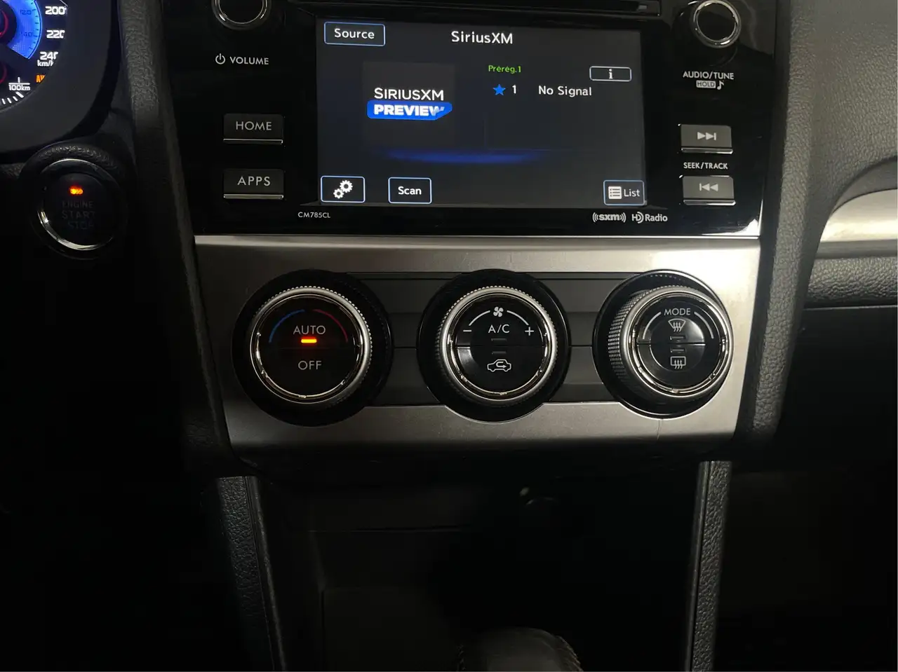 Subaru XV снимка Subaru XV