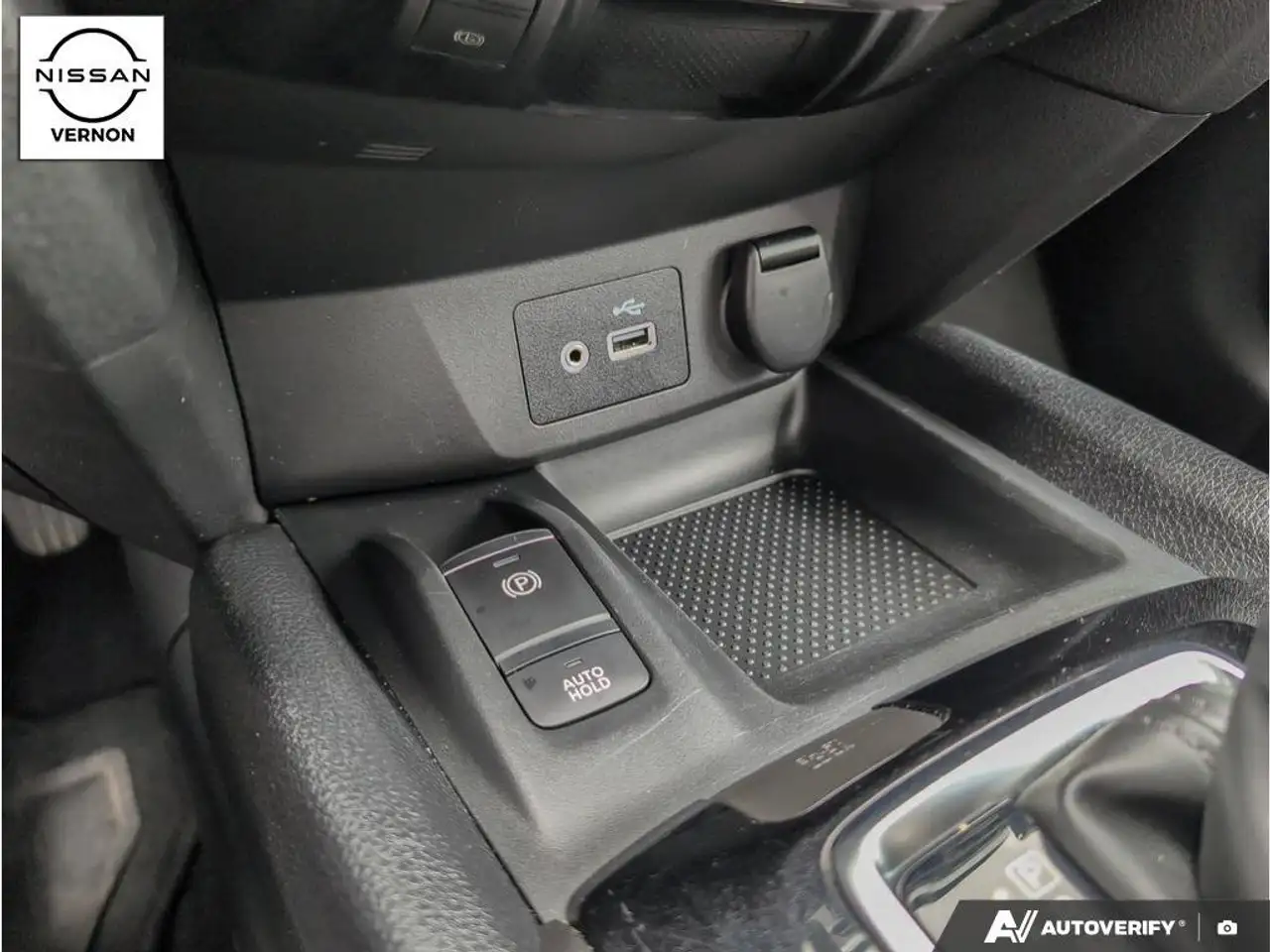 Nissan Qashqai снимка Nissan Qashqai