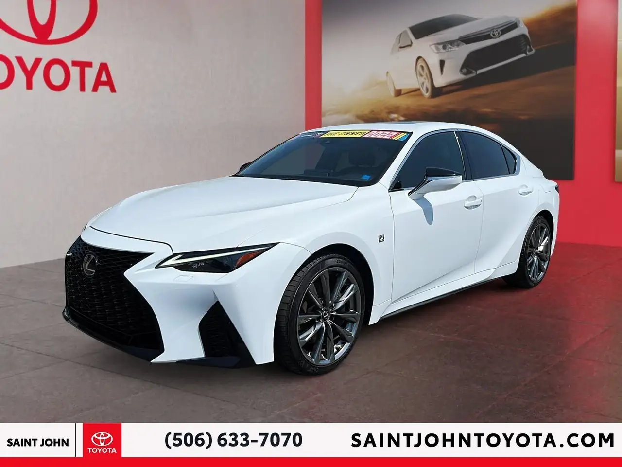 2022 Lexus IS
