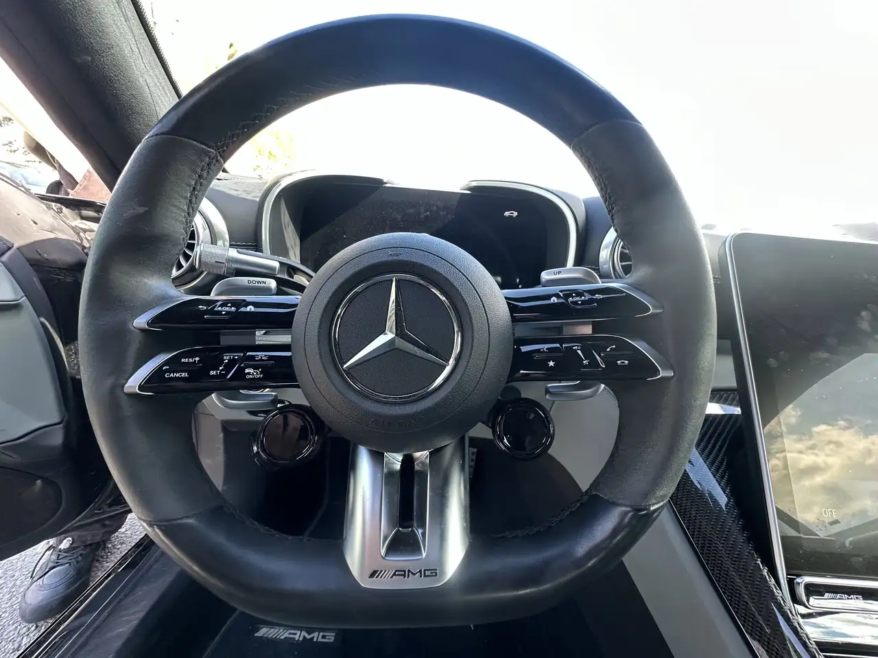 Mercedes-Benz SL photo Mercedes-Benz SL
