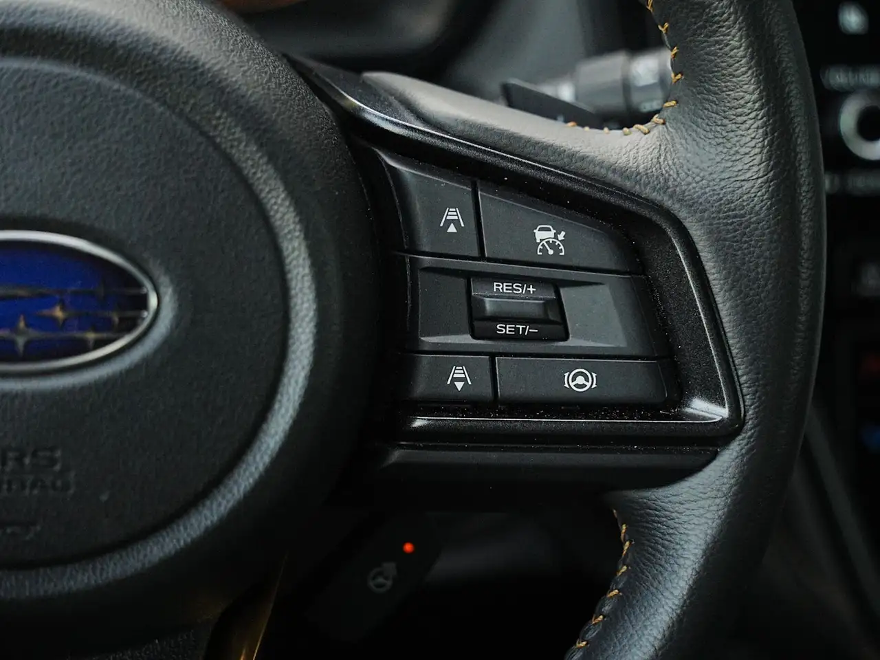 Subaru OUTBACK photo Subaru OUTBACK