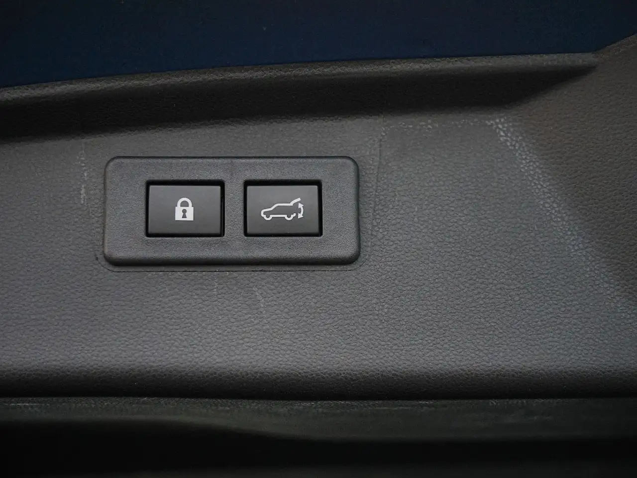 Subaru OUTBACK photo Subaru OUTBACK