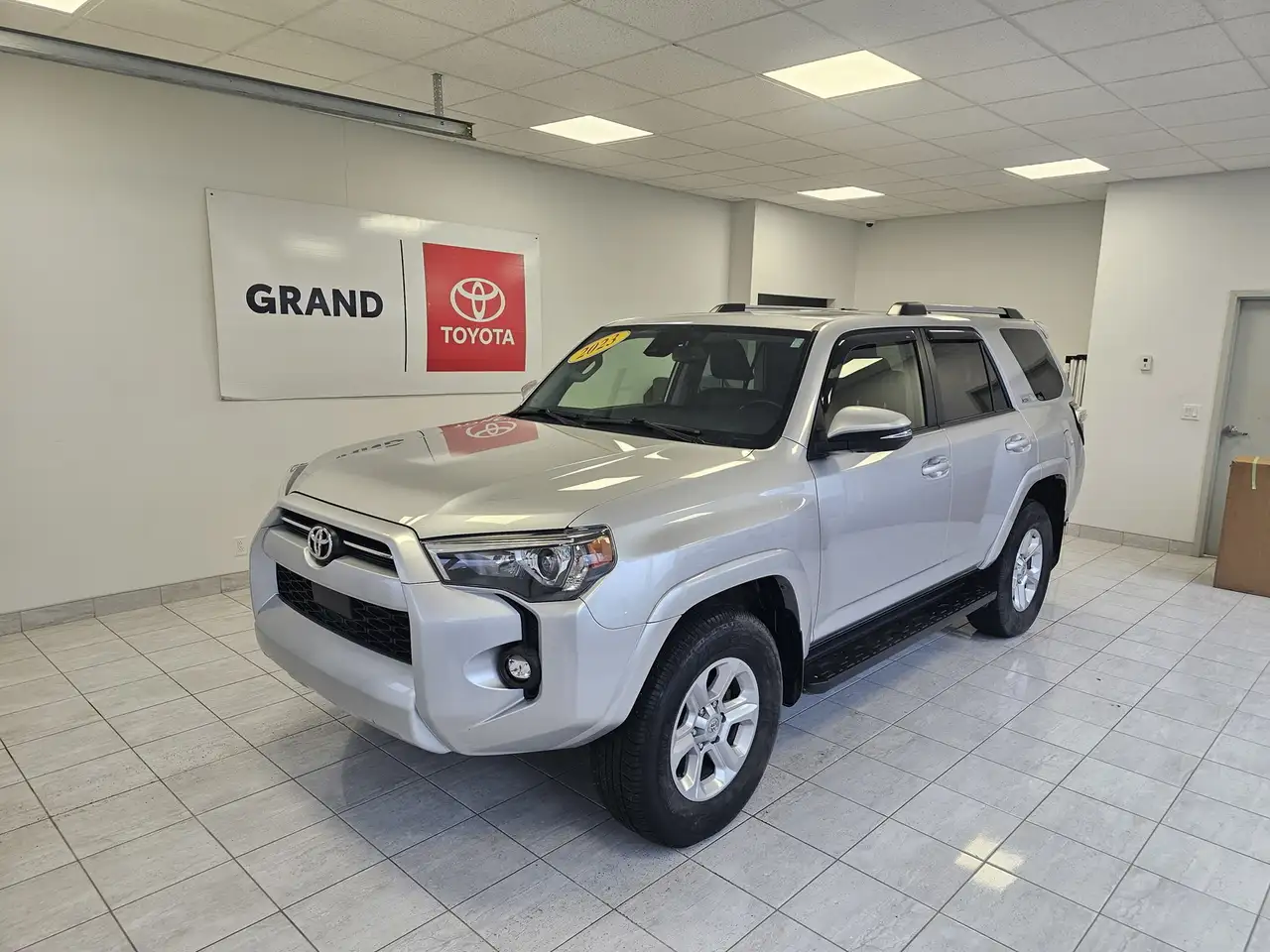 Toyota 4-Runner снимка Toyota 4-Runner