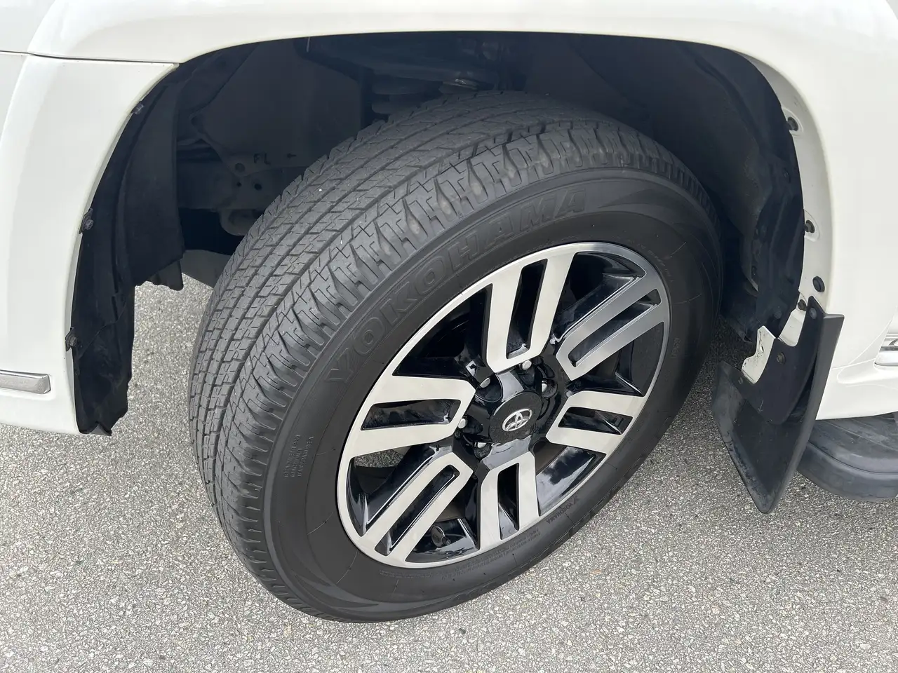 Toyota 4-Runner photo Toyota 4-Runner