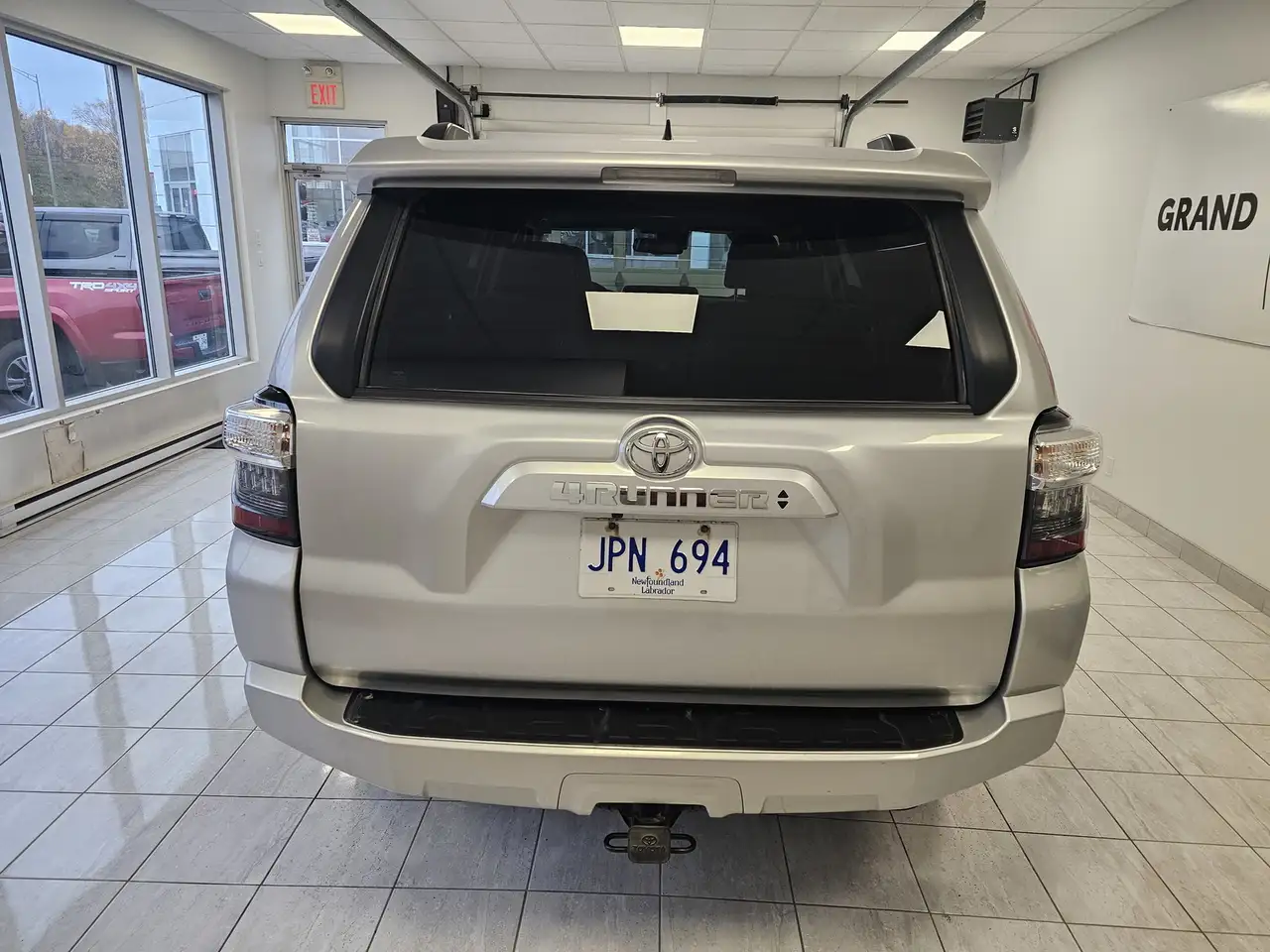 Toyota 4-Runner снимка Toyota 4-Runner