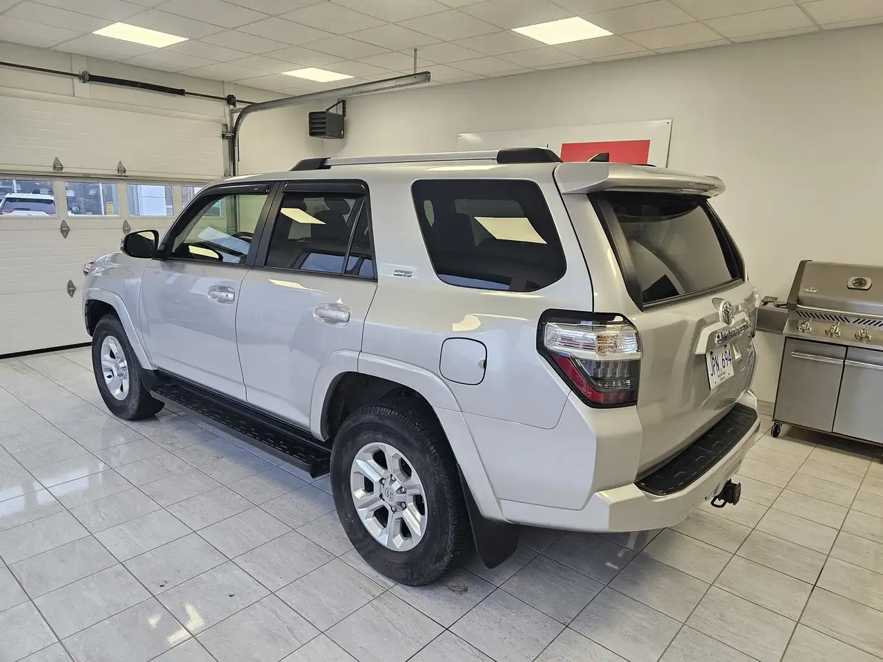Toyota 4-Runner снимка Toyota 4-Runner