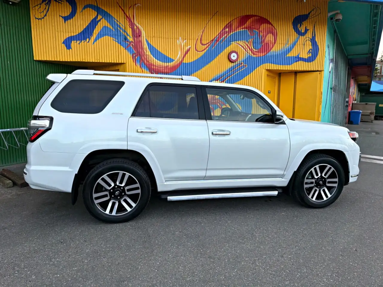Toyota 4-Runner снимка Toyota 4-Runner