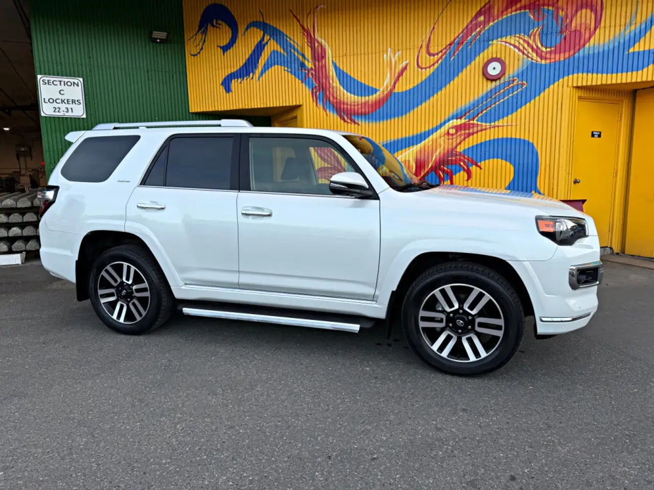 Toyota 4-Runner снимка Toyota 4-Runner