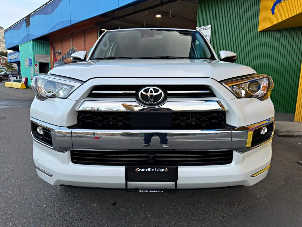 Toyota 4-Runner снимка Toyota 4-Runner