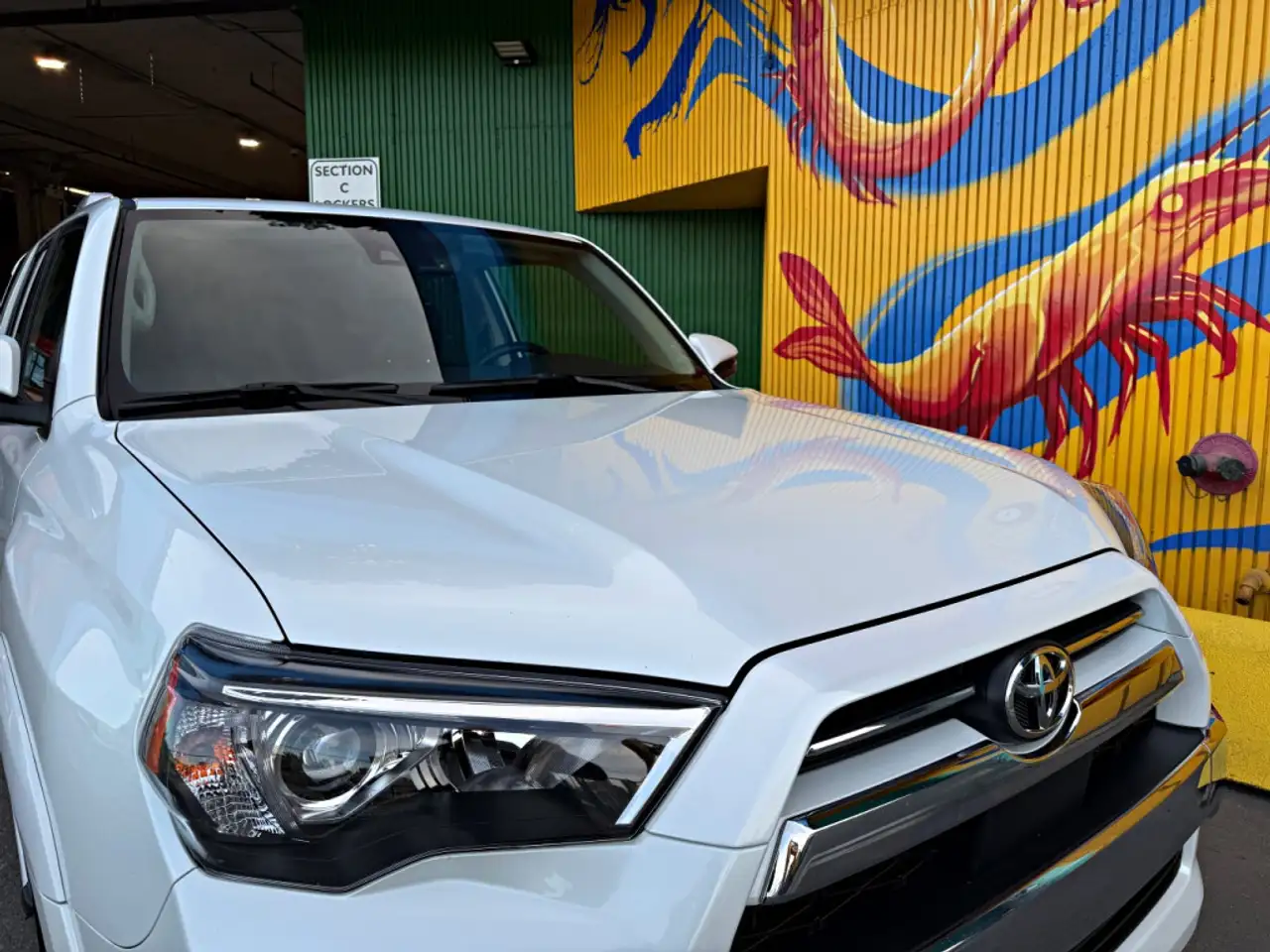 Toyota 4-Runner снимка Toyota 4-Runner