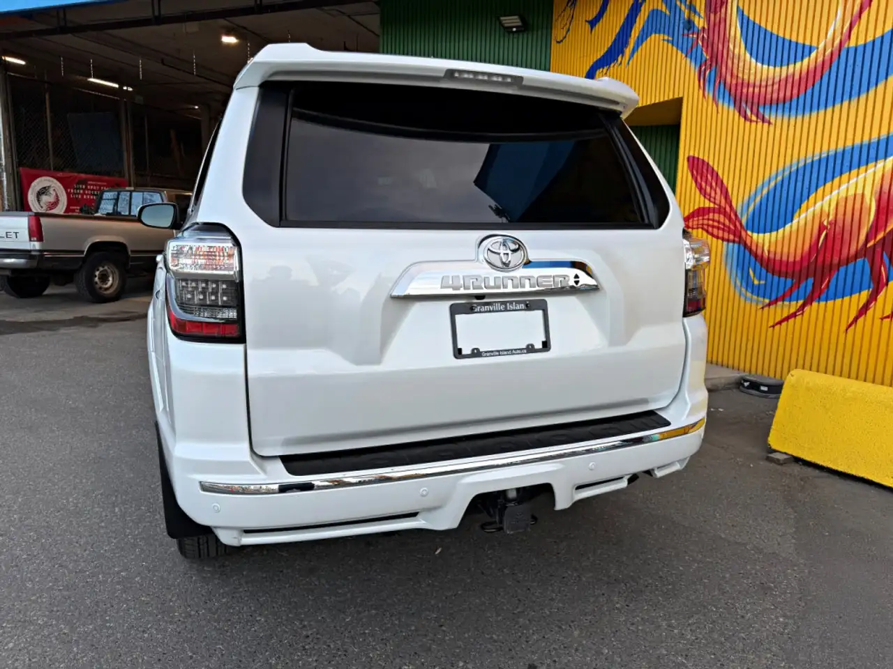 Toyota 4-Runner снимка Toyota 4-Runner