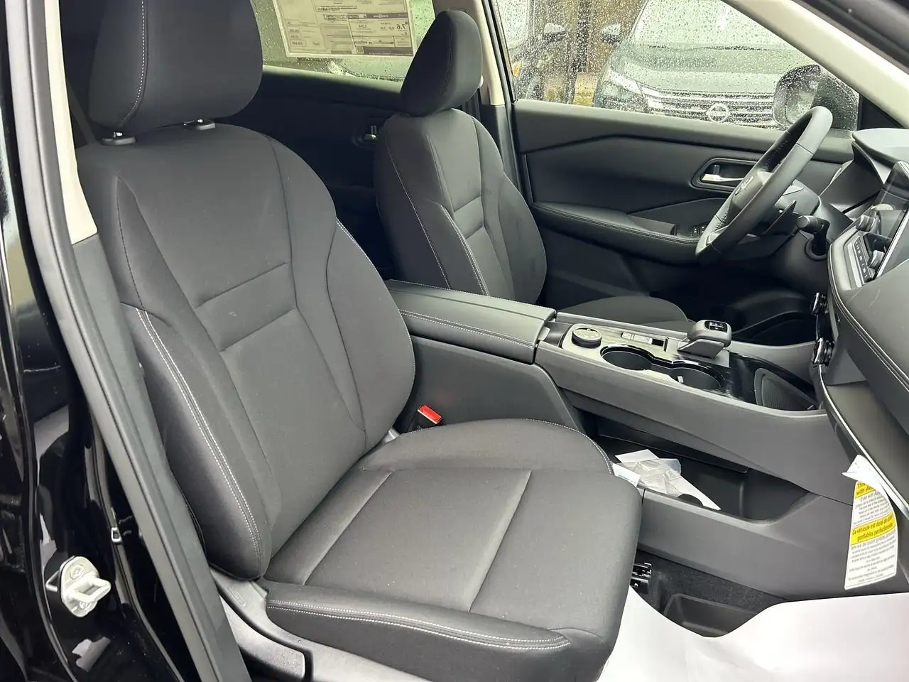 Nissan Rogue fotografie Nissan Rogue