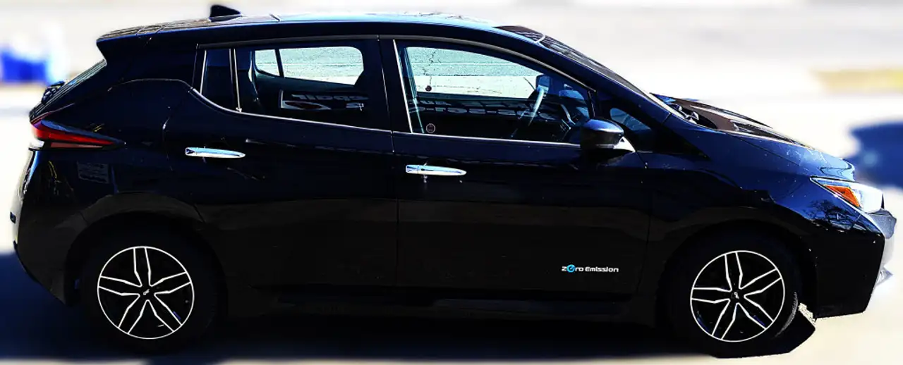 Nissan Leaf fotografie Nissan Leaf