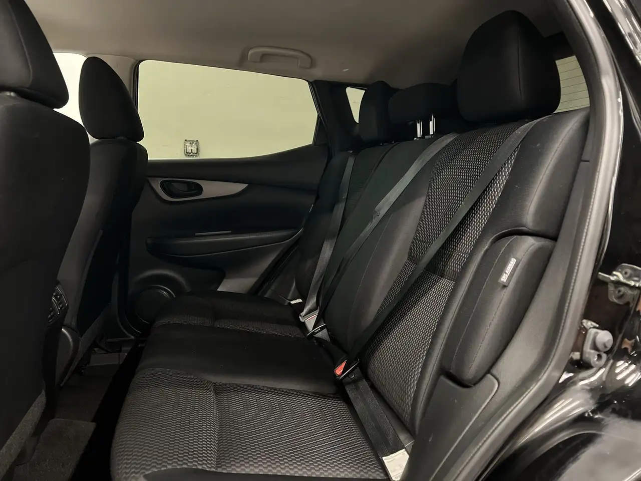 Nissan Qashqai снимка Nissan Qashqai