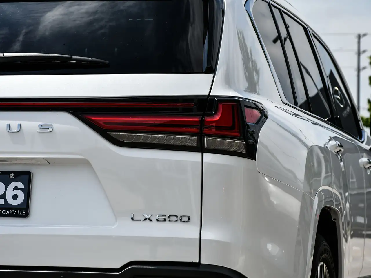 Lexus LX photo Lexus LX