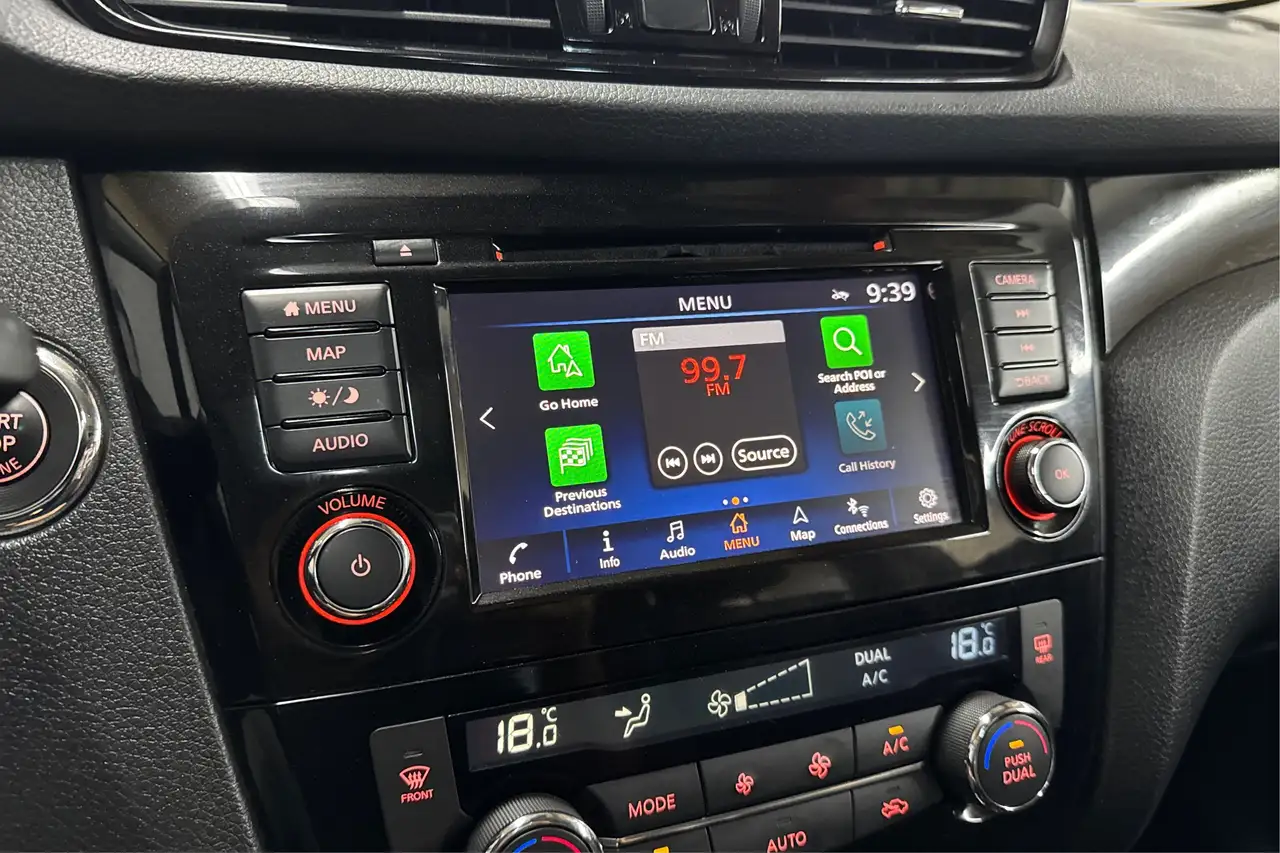 Nissan Qashqai снимка Nissan Qashqai