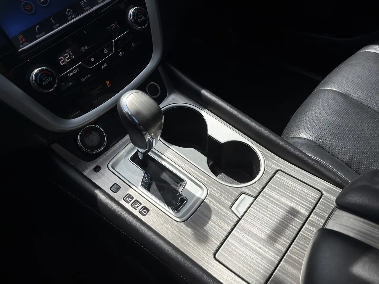 Nissan Murano fotografie Nissan Murano