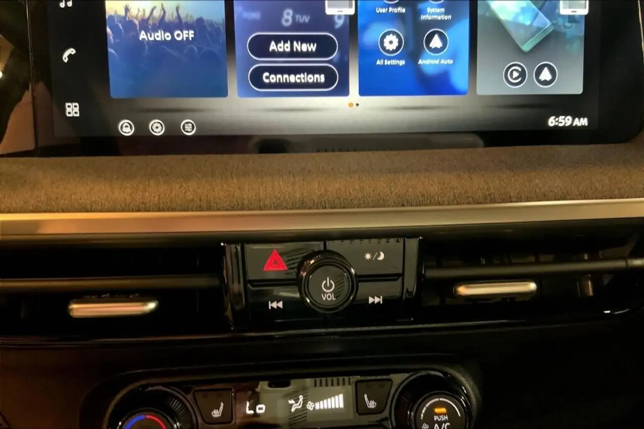Nissan Kicks снимка Nissan Kicks