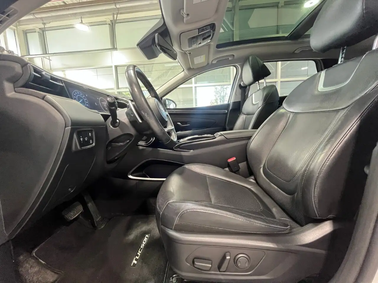 Hyundai TUCSON photo Hyundai TUCSON