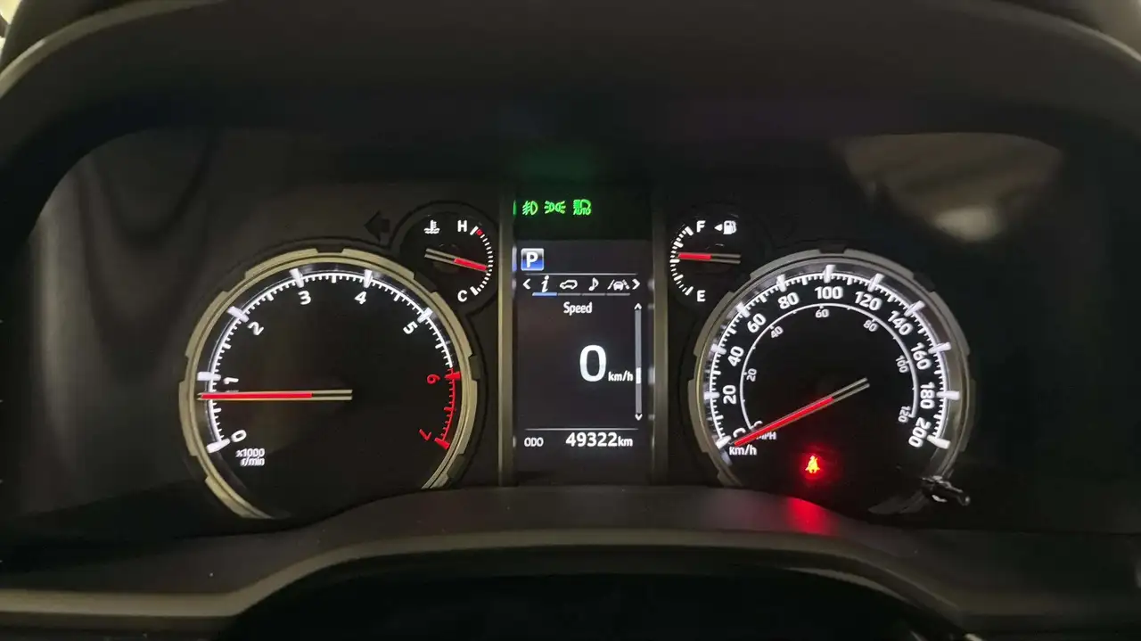 Toyota 4-Runner снимка Toyota 4-Runner