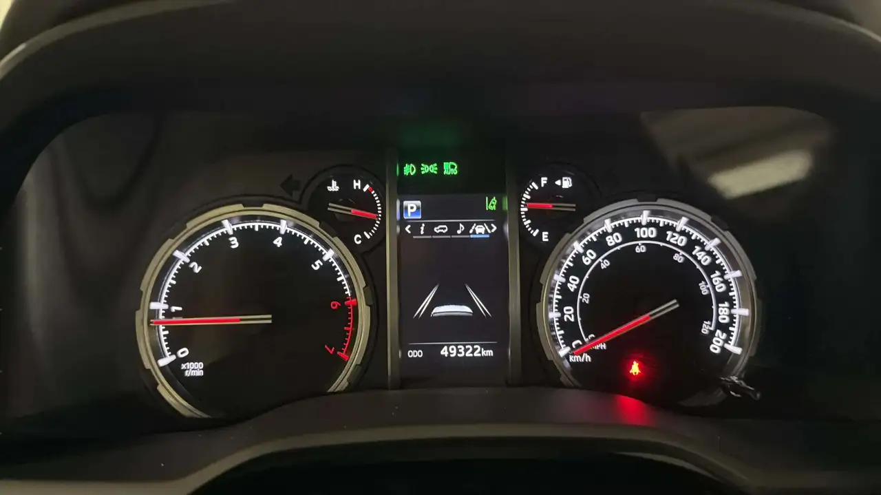 Toyota 4-Runner снимка Toyota 4-Runner