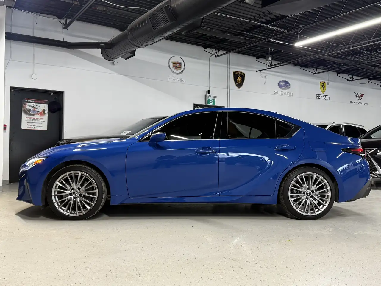 Lexus IS снимка Lexus IS