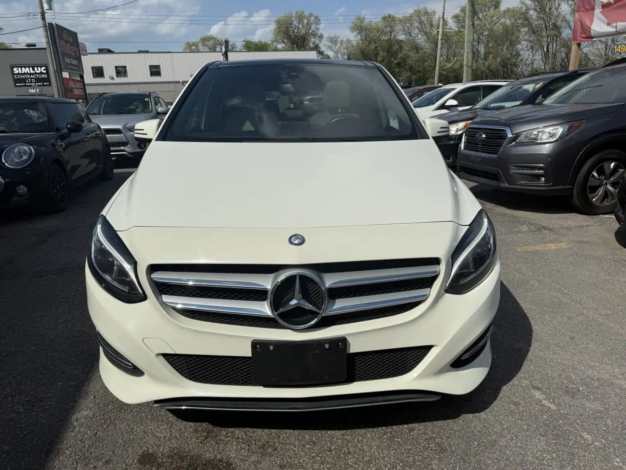 Mercedes-Benz B-Class photo Mercedes-Benz B-Class