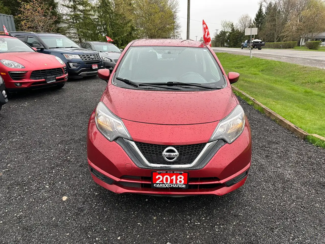 Nissan Versa снимка Nissan Versa