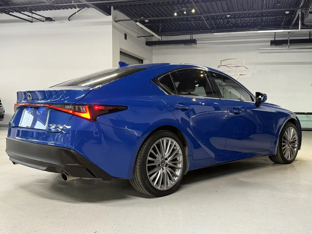 Lexus IS снимка Lexus IS