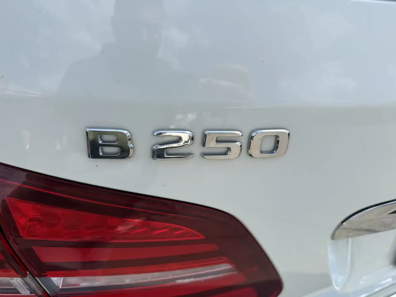 Mercedes-Benz B-Class photo Mercedes-Benz B-Class