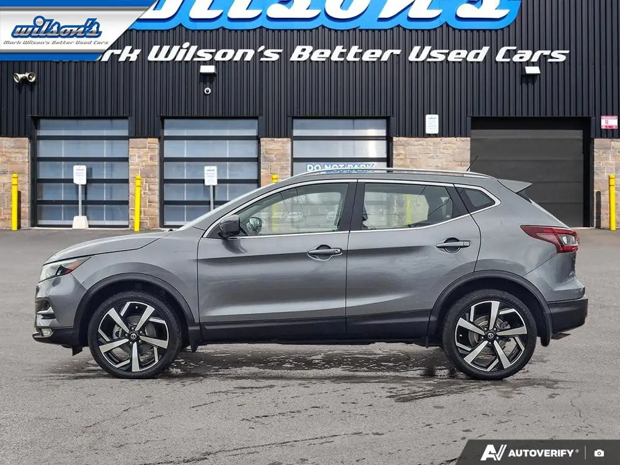 Nissan Qashqai снимка Nissan Qashqai