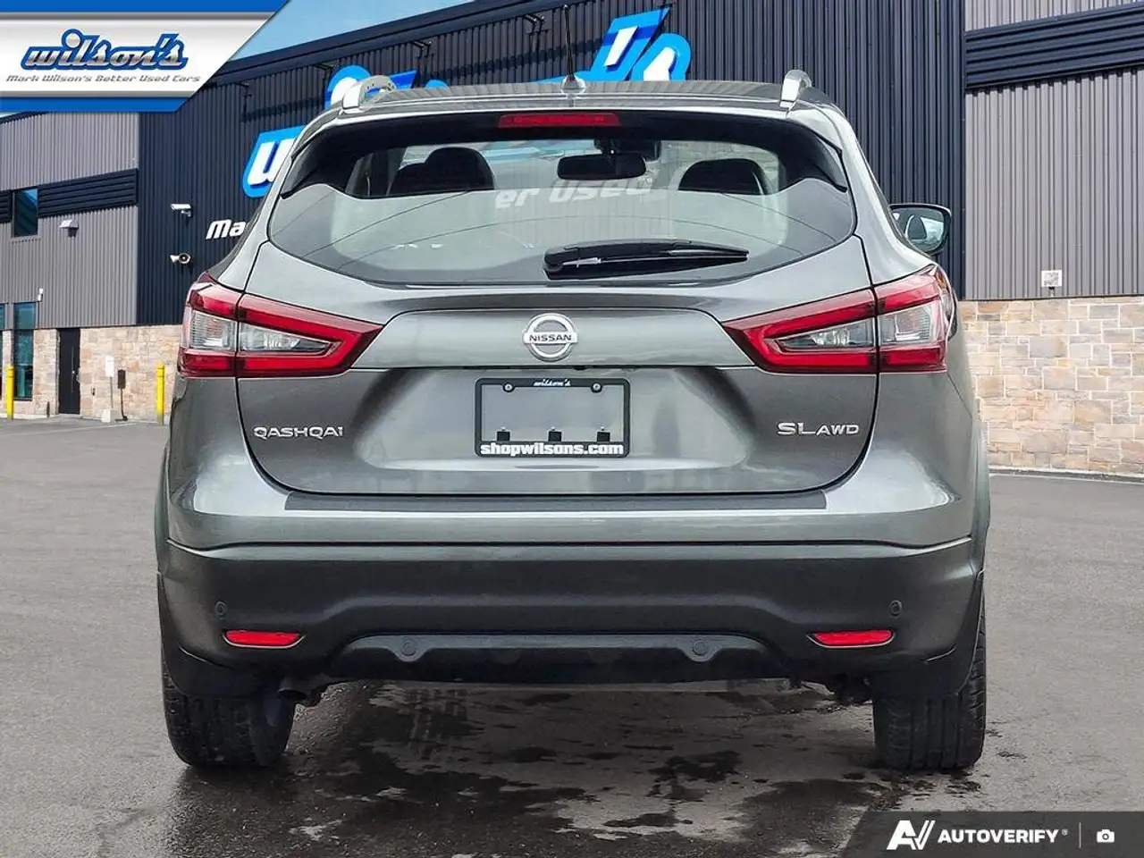 Nissan Qashqai снимка Nissan Qashqai