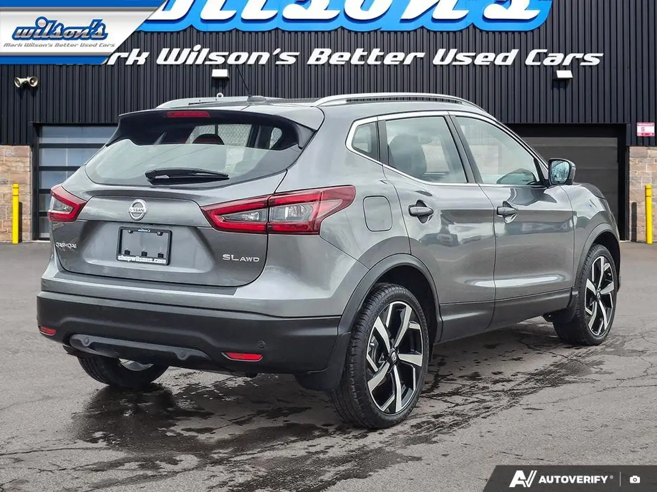 Nissan Qashqai снимка Nissan Qashqai