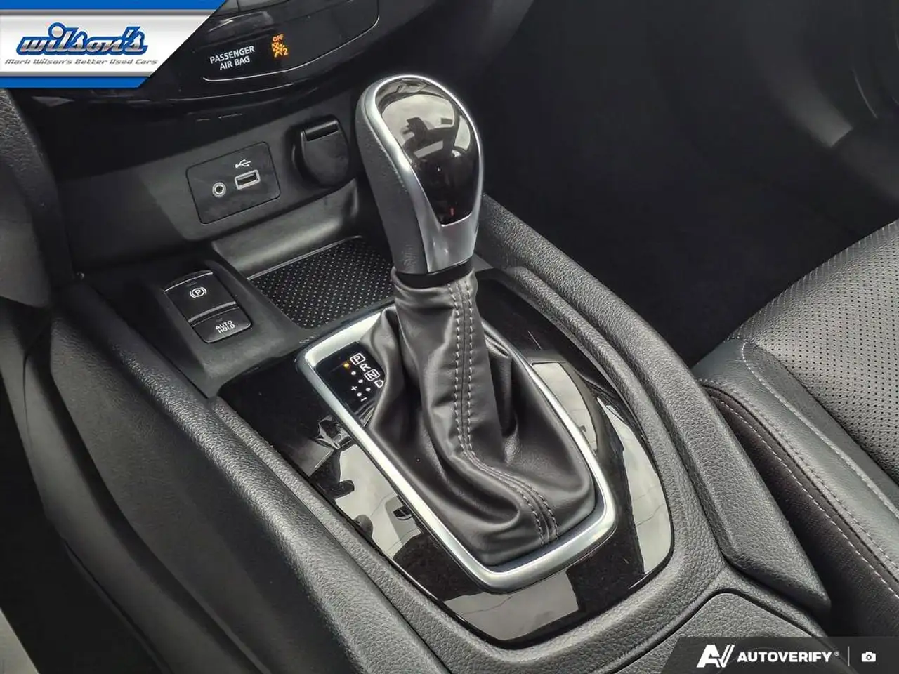 Nissan Qashqai снимка Nissan Qashqai