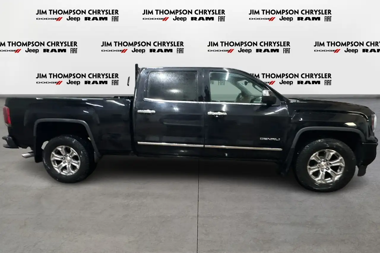 GMC Sierra 1500 fotografie GMC Sierra 1500