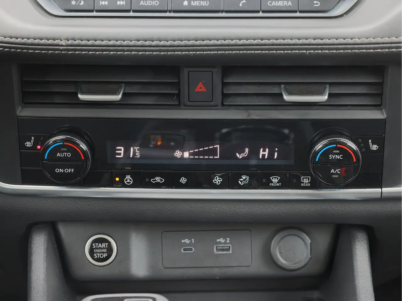 Nissan Rogue photo Nissan Rogue