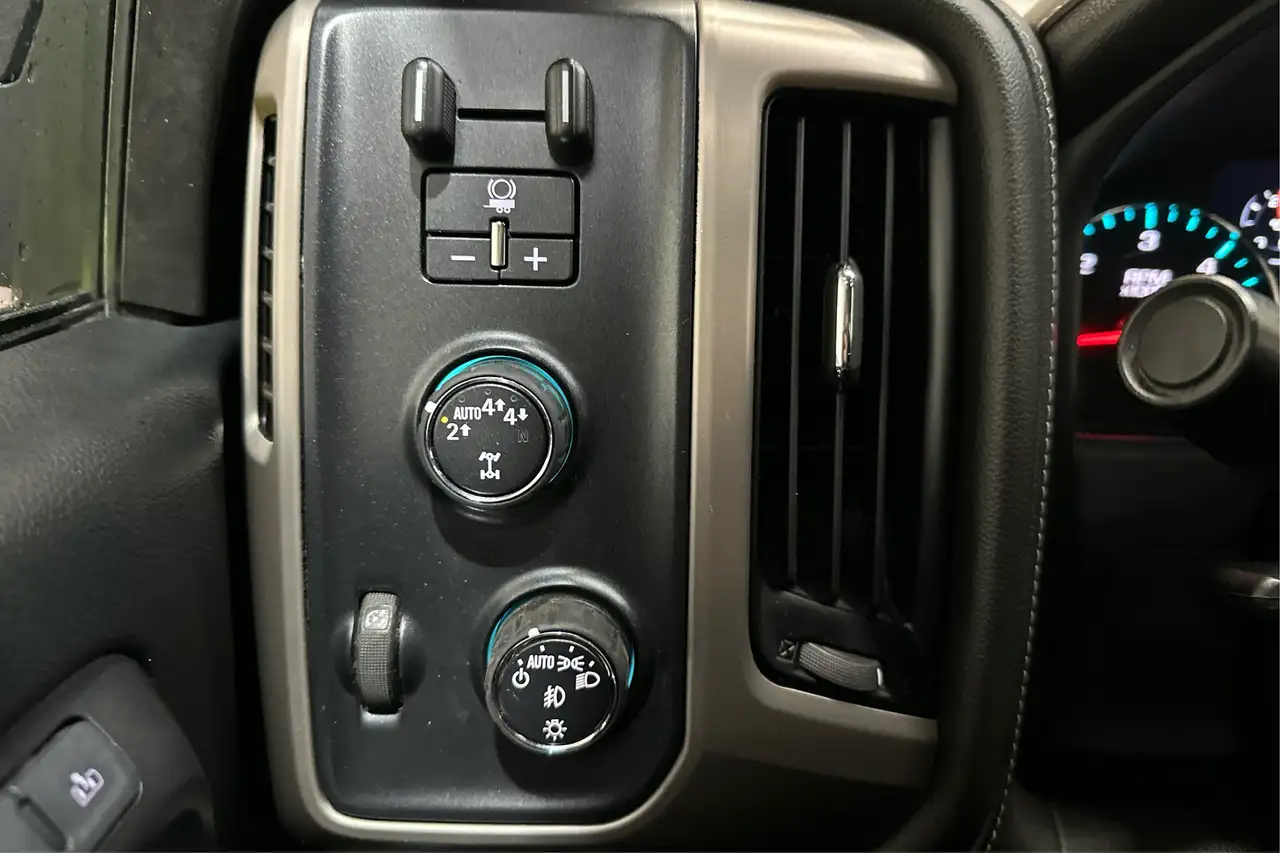 GMC Sierra 1500 fotografie GMC Sierra 1500