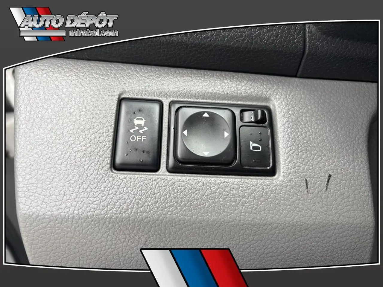Nissan NV200 photo Nissan NV200
