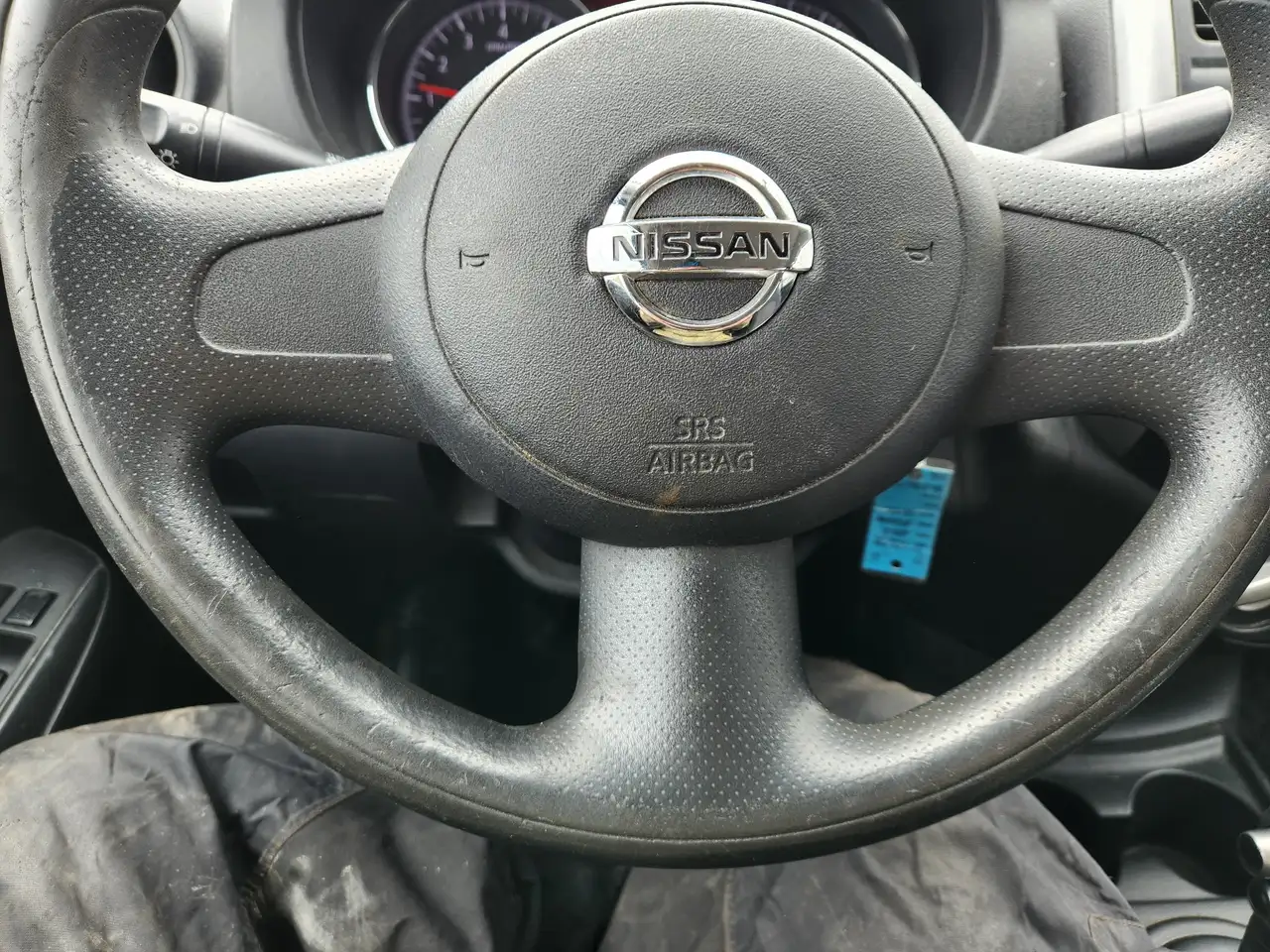 Nissan Versa photo Nissan Versa