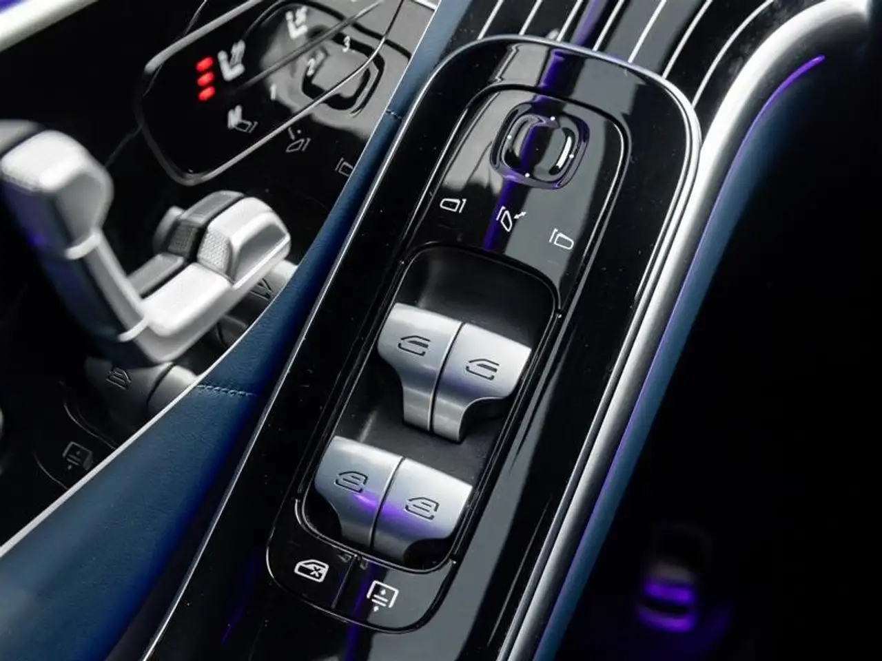 Mercedes-Benz S-Class fotografie Mercedes-Benz S-Class
