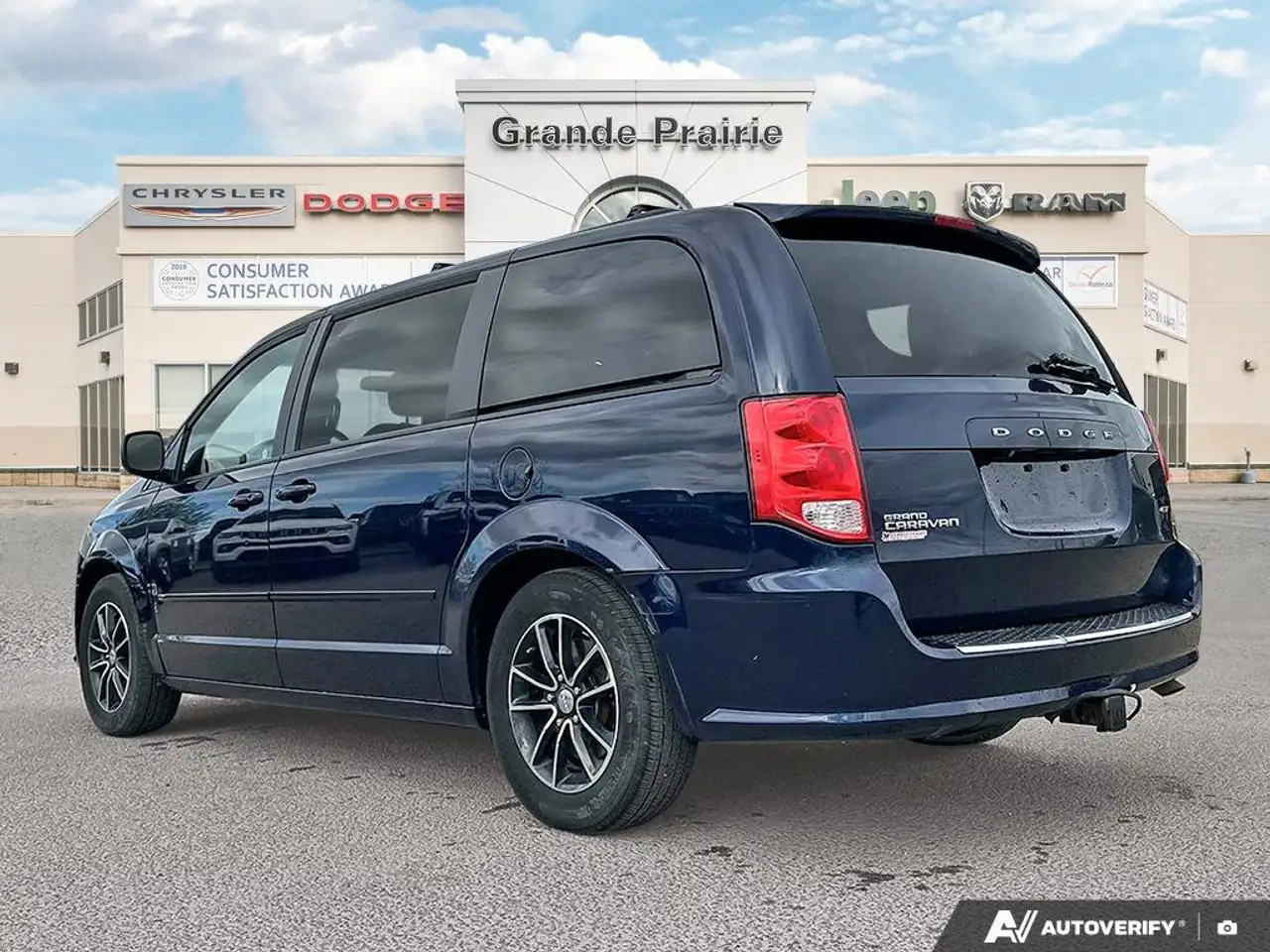 Dodge Grand Caravan photo Dodge Grand Caravan