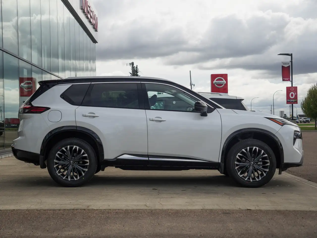 Nissan Rogue fotografie Nissan Rogue
